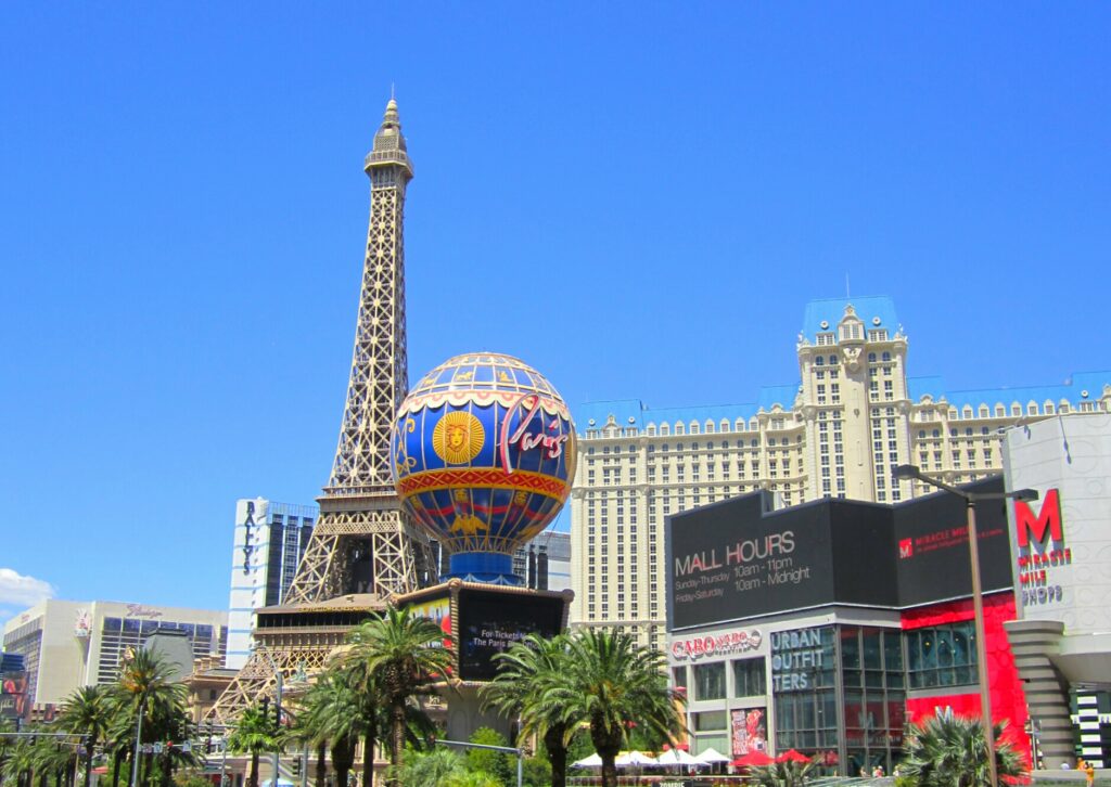 7 Things To Do In Vegas (Besides Gambling and Drinking)