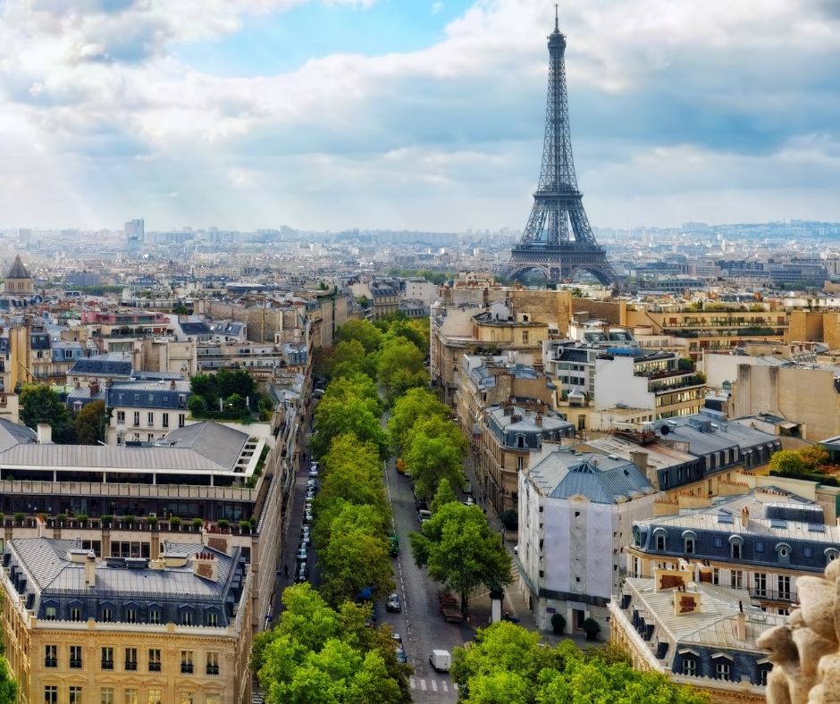 paris travel tips - arc de triomphe