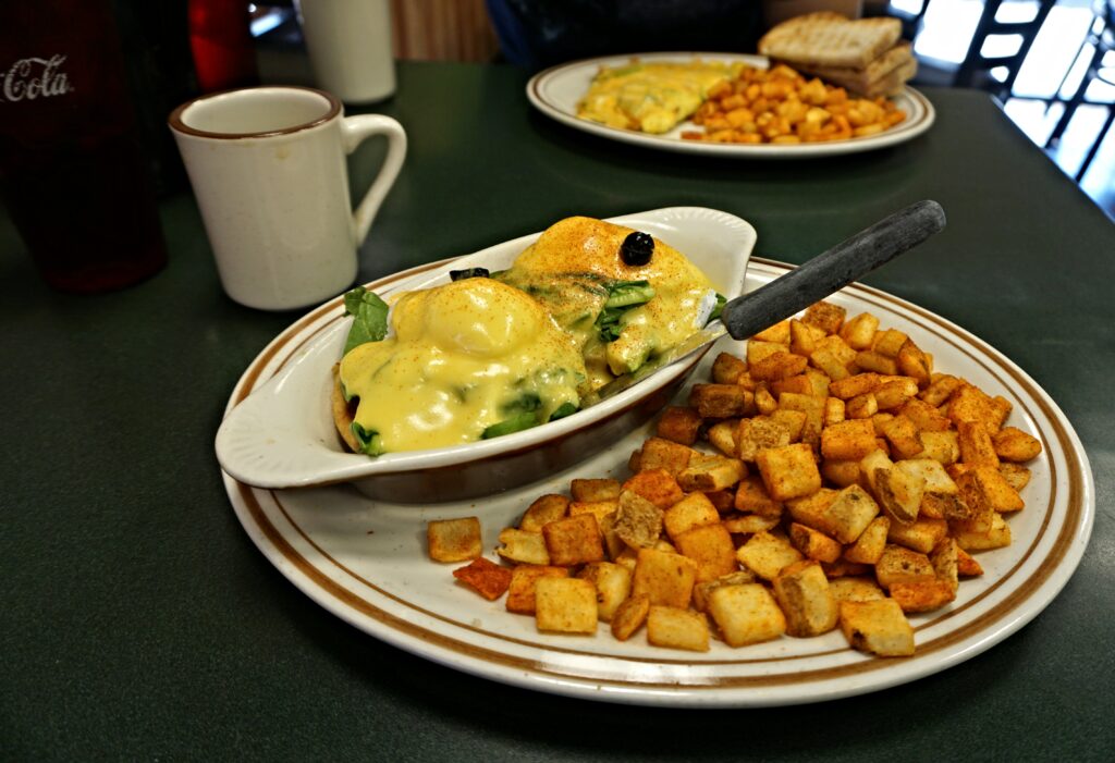 Where To Eat The Best Breakfast In Las Vegas - Mint Notion