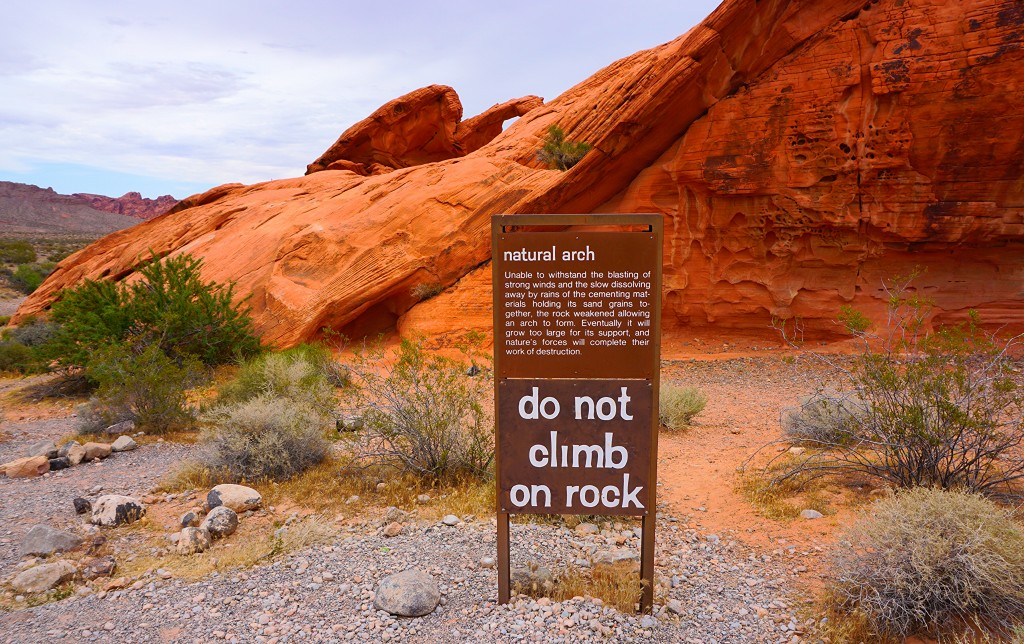 Day Trip from Las Vegas: Valley of Fire State Park