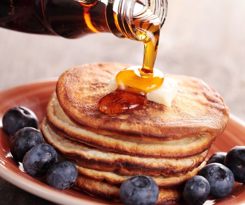 best canadian foods - maple syrup