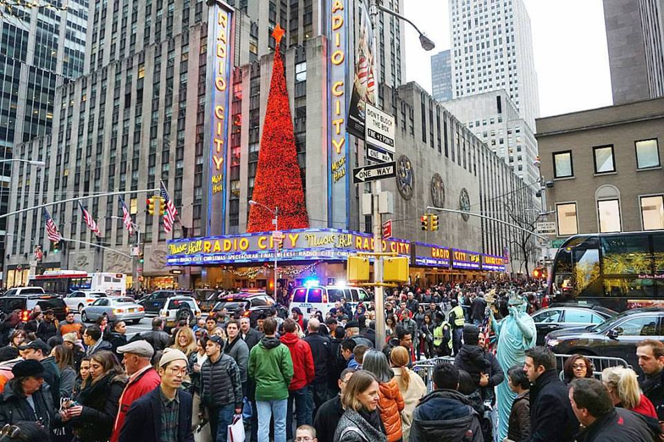 What I Wish I Knew Before Visiting New York City During The Holidays