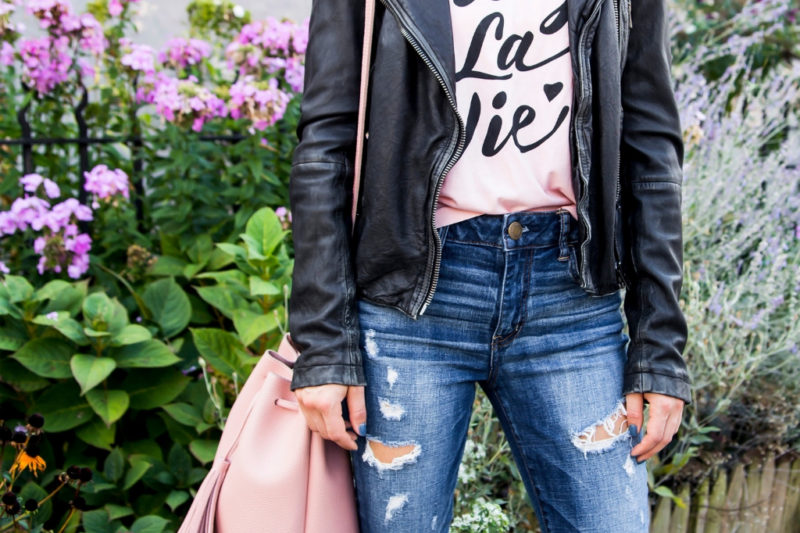 Are You A Shopaholic? 10 Signs You Might Have A Shopping Addiction