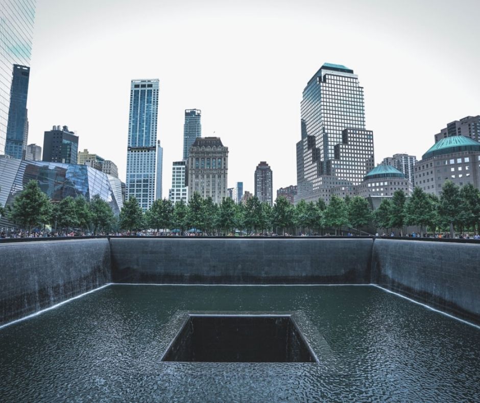 new york city attractions: save money visiting the 9/11 memorial
