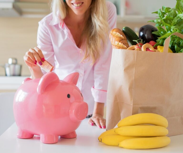 how to cut your monthly expenses