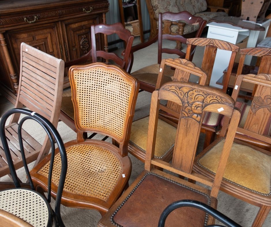 15 BEST Things To Sell On In 2023: Easiest & Fastest Items To Flip