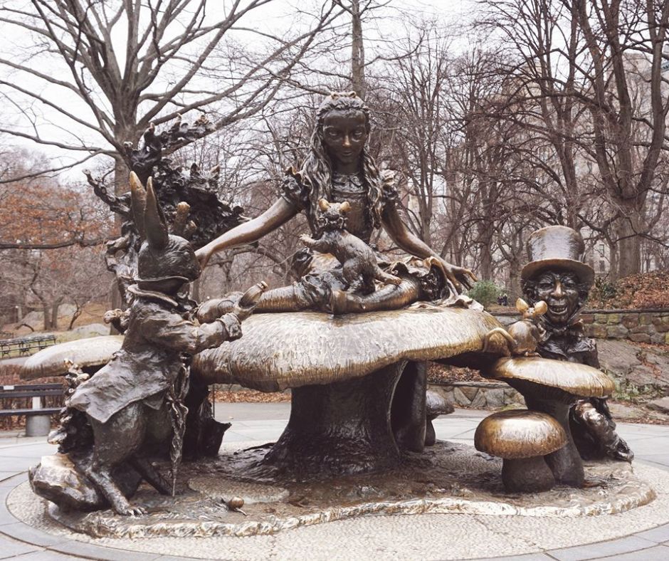 3 days in new york city itinerary - central park alice in wonderland