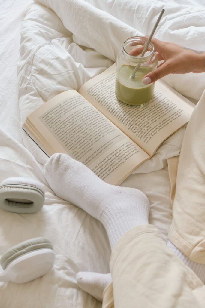 get paid to read books